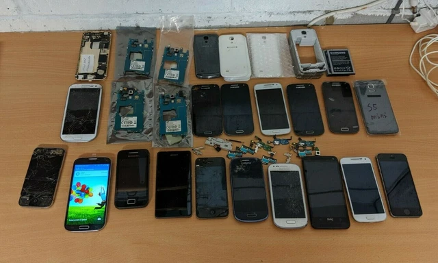 Riesige Arbeit Menge Handys und Teile (Samsung S4, S4 Mini, iPhone und HTC)