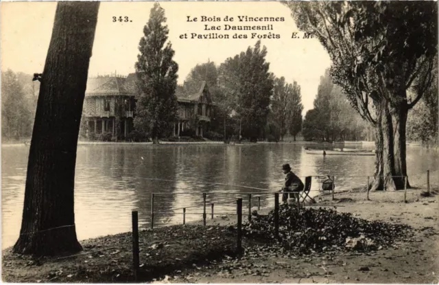 CPA AK Vincennes Lac Daumesnil et Pavillon des Forets FRANCE (1283211)