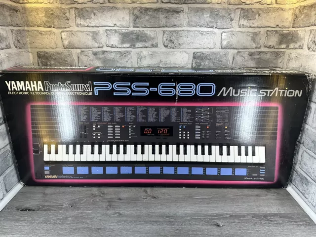 Yamaha PSS 680 Portasound Electronic Keyboard Boxed