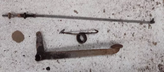 * pedale de frein arriere et tige 125 175 peugeot 55 56 57