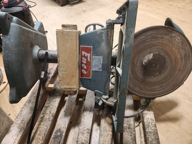 20" Disc Sander 3 Phase Model 220 Volt DS-20 Strapped to a Pallet