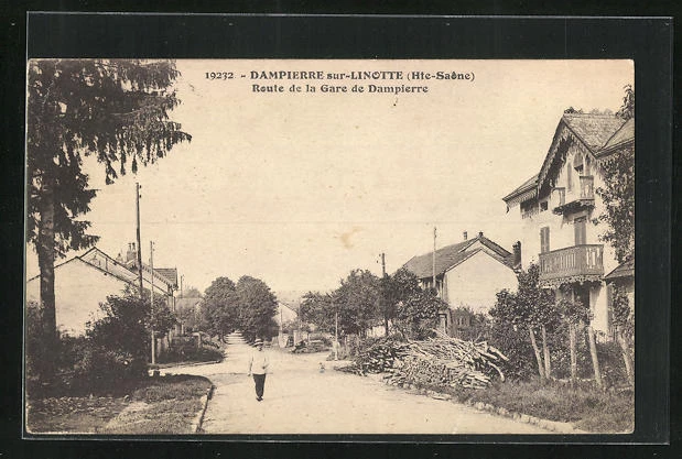 CPA Dampierre-sur-Linotte, Route de la Gare de Dampierre