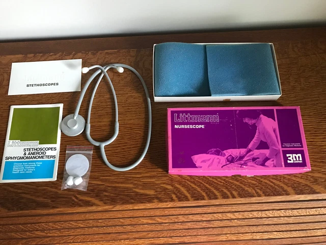 VTG 1975 Littmann Stethoscope W/Box & Original Papers, Extra Ear Buds, Diaphragm