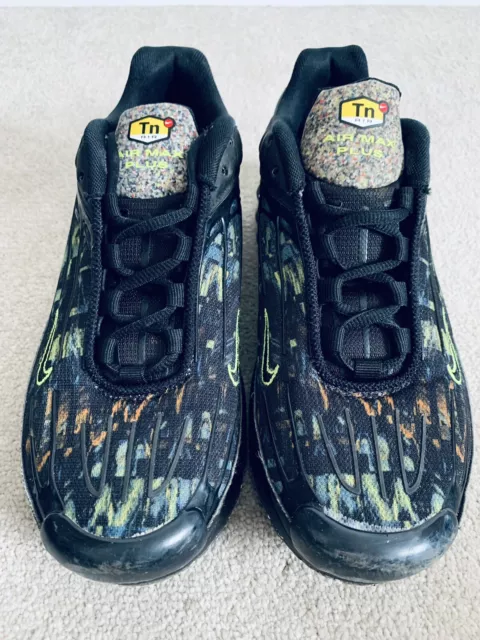 Older Boys Nike Air Max Plus 3 GS TN Tuned Trainers Black. Size - UK 6 EU 39