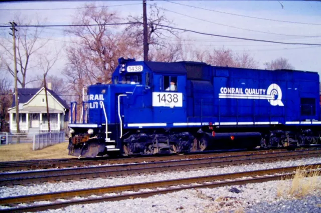 Kodachrome Original Slide Conrail Diesel Engine #1483 - Item CC#2087