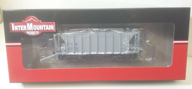 Chicago North Western Railroad 2 Bay Covered Hopper 69143 Intermountain 48687-01