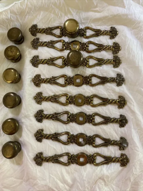 Group of 8 Vintage Style Pull Handle Door Knob Back Plate Brass ornate  7”