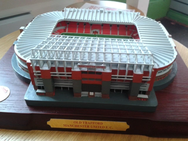 記念グッズ Official Replica of Old Trafford 記念グッズ Official Replica of Old Trafford Lego Old