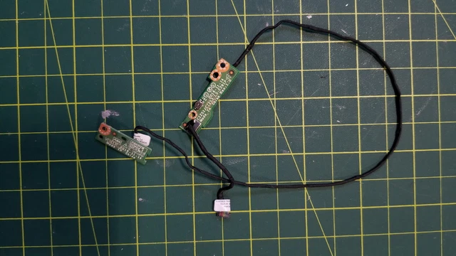 Lenovo ThinkPad Yoga 370 Laptop Power Button Board w/ Cable LS-E291P