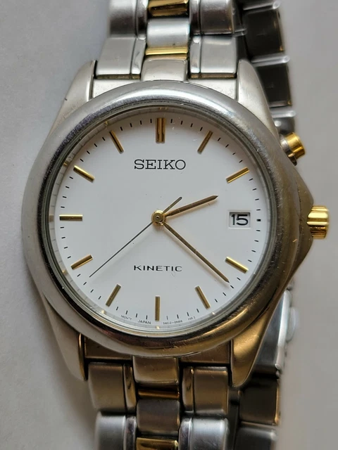 Seiko kinetic best sale power reserve indicator