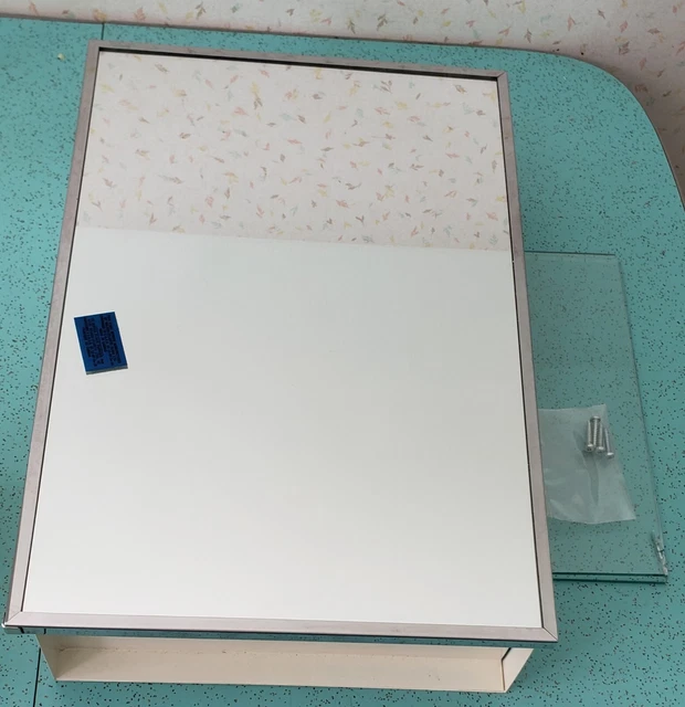 De colección Nuevo Antiguo Gabinete de Medicina Caminante Vidrio Atlántico Limitado con Caja