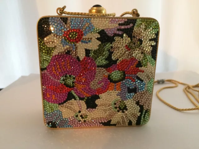 Judith Leiber Couture, Beautiful flower pattern, pavé Swarovski crystals