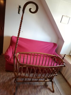 Berceau Ancien En Bois A Bascule Pour Bebe Eur 50 00 Picclick Fr