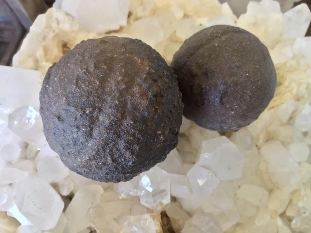 Moqui Marbles, Sharman Stones, Moqui Balls, Boji Stones 149 grams