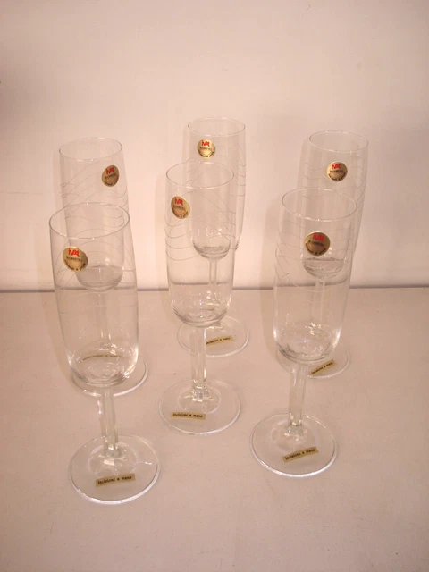 Set Di 2 Bicchieri Da Vino In Cristallo DIAMANTE Modello Breeze – Incisione Floreale, Cristallo Senza Piombo, Regalo In Scatola - 6