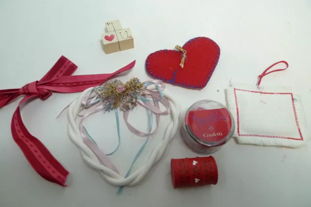 Valentine Collectible Huge Lot Wood Hearts Ornament Needlepoint Sparkle Confetti