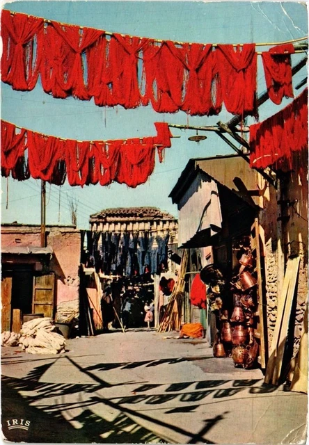 CPM AK MAROC Scenes et Types Souk des teinturiers (67436)