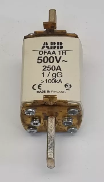 ABB OFAA 1H 250 HRC Fuse Link Size NH1 gG 500VAC 250A 100kA 1SCA022007R5720