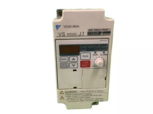 CIMRJ7ACB0P4    - YASKAWA -  CIMR-J7ACB0P4     Variateur  1.1KVA   RECONDITIONNÉ