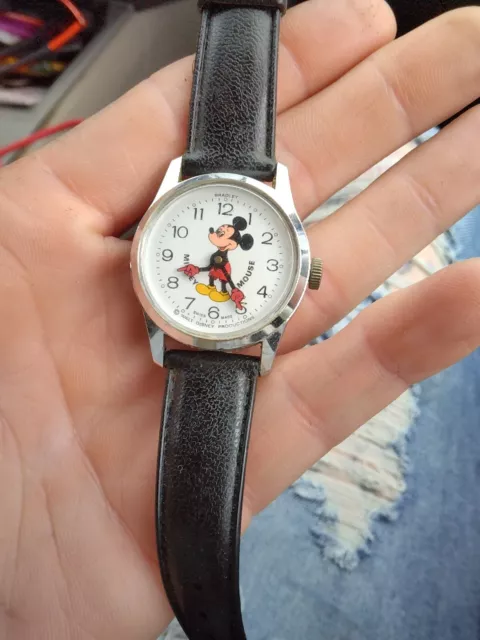 Vintage Bradley Mickey Mouse Walt Disney Productions Swiss Made Watch 323 Works