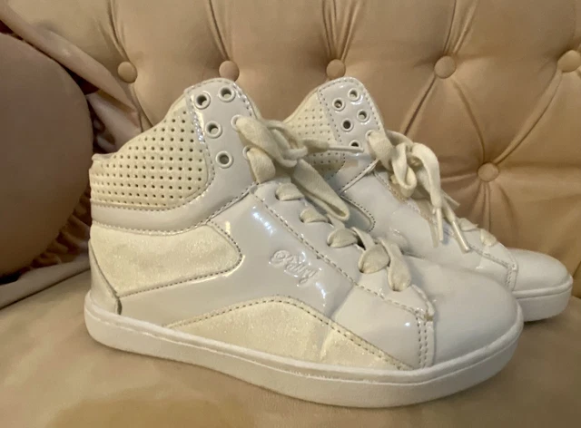 Love sales pastry shoes