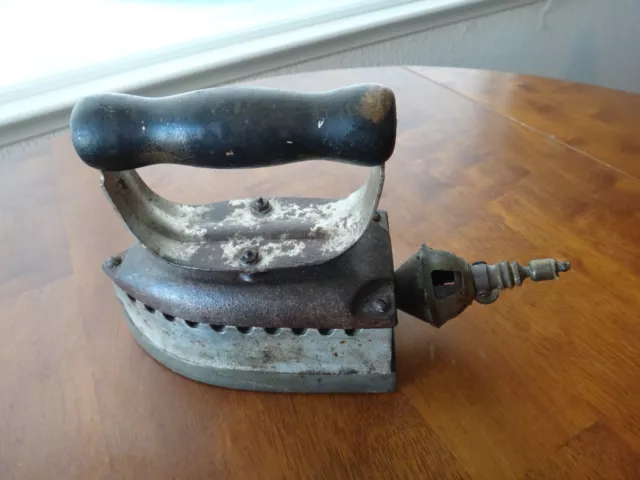 Vintage Sad Iron / Gas Iron