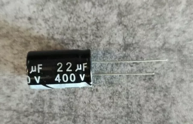 Condensateur chimique  électrolytique 22uf 400V 105°C Ø13x21mm