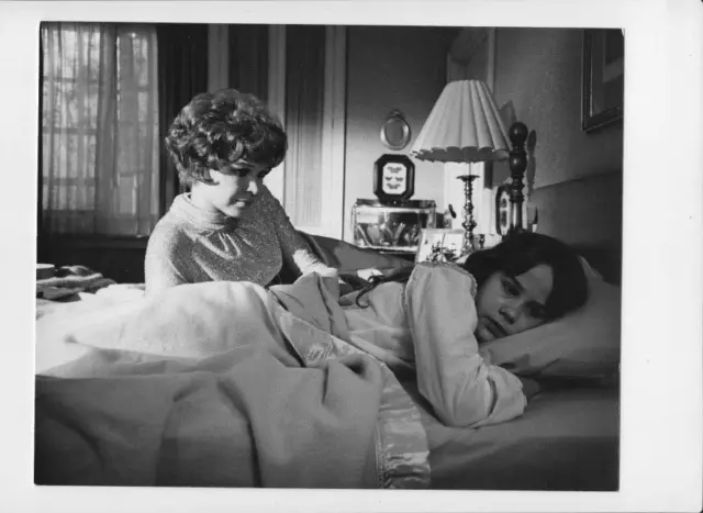 Linda Blair OWNED Exorcist Original DARKROOM PHOTO SATIN FINISH Ellen Burstyn