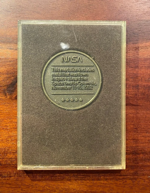 Nasa 25Th Anniversary Medallion, Contains Metal Flown In The Shuttle Columbia 5