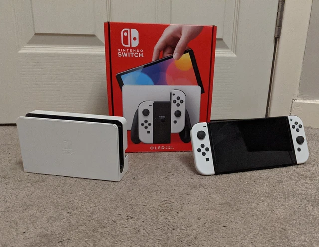 NINTENDO SWITCH OLED Model HEG-001 Handheld Console - 64GB - White £235