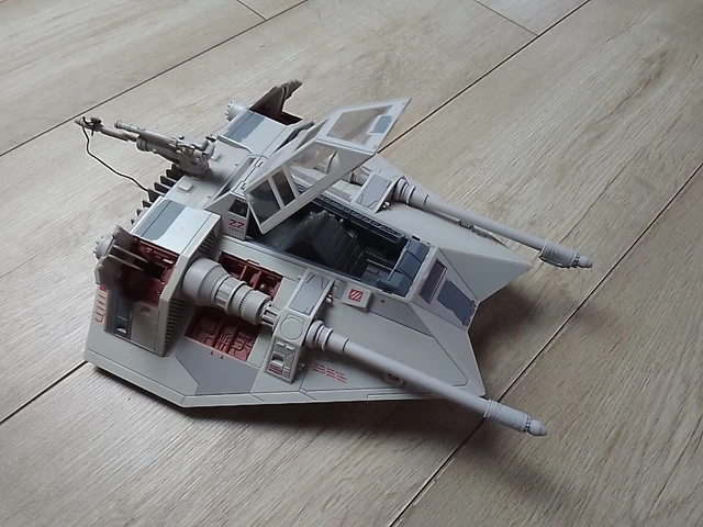 Star Wars  Snowspeeder Kenner vintage 2010 Incomplet
