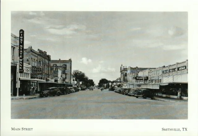 *Texas-"Main Street (The Old Days) ...Smithville Tx (Postcard)  {G69}