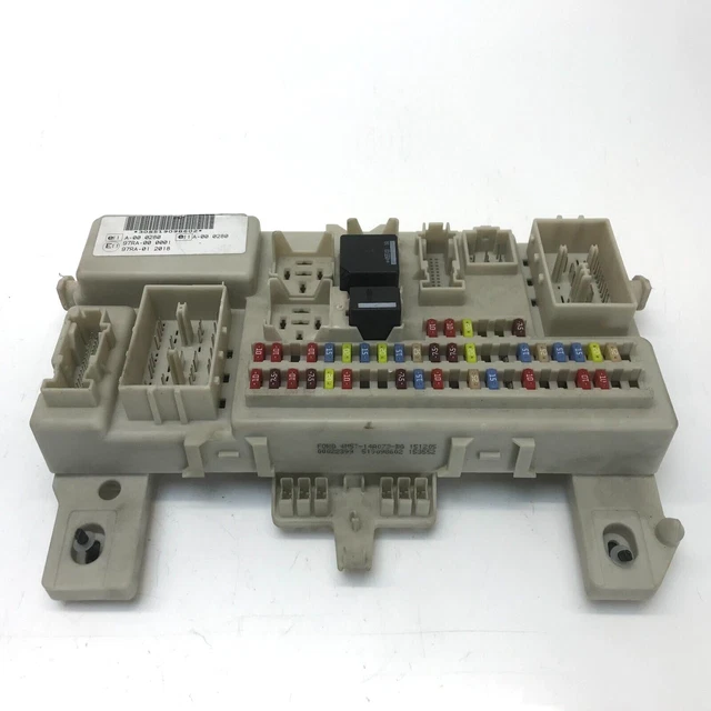FORD FOCUS MK2 fuse box BCM Body control module 4M5T14A073BG £44.85
