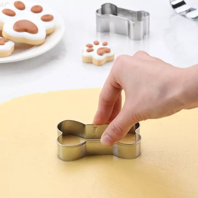 ❀4Pcs/Set Dog Bone Shaped Biscuit Cake Cookie Cutter Mould NEW Mold❀ NEW.