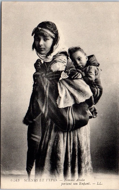 MAROC SCENES ET TYPES Carte postale ancienne [REF 48989]