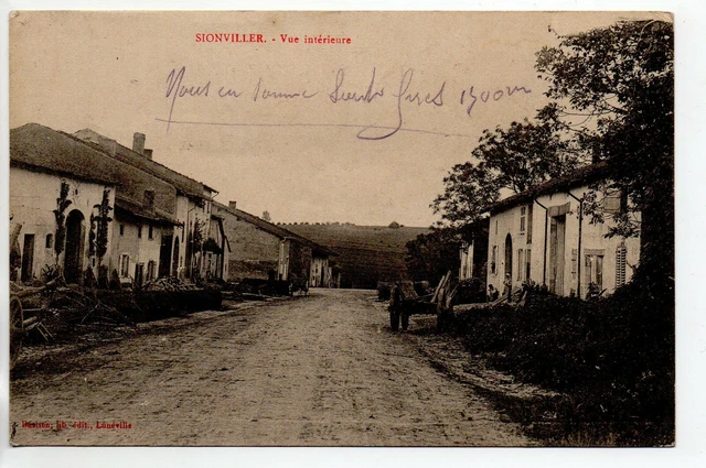 SIONVILLER  - Meurthe et Moselle - CPA 54 - village - vue interieure