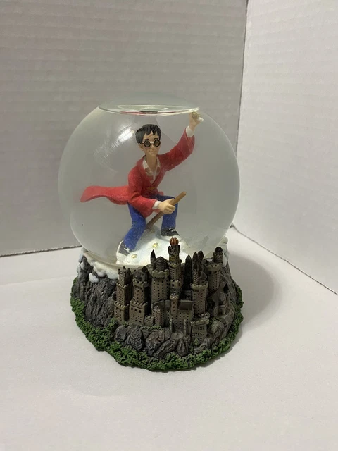 Harry Potter Quidditch Snow Globe Warner Bros  853100A Enesco Retired VTG 2000