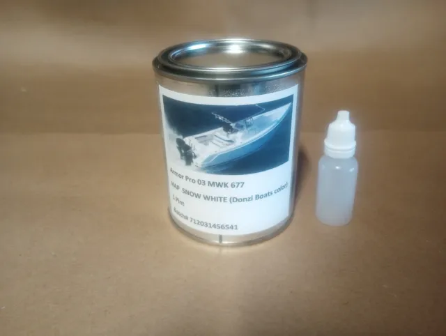 White Gelcoat (Donzi boat color) Repair Kit with Hardner without Wax 1Pint.