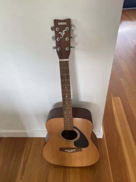 Yamaha F310P Acoustic Guitar Preowned