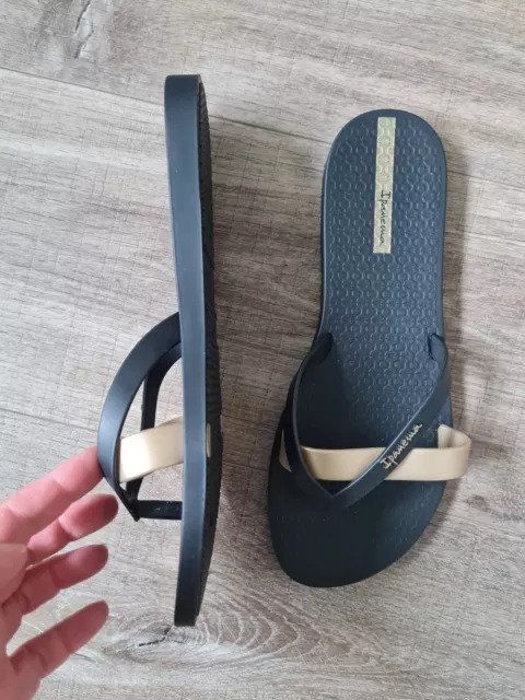 RIDER UNISEX SIZE 9 Flip Flops Yellow Gel On White Grendene Needs