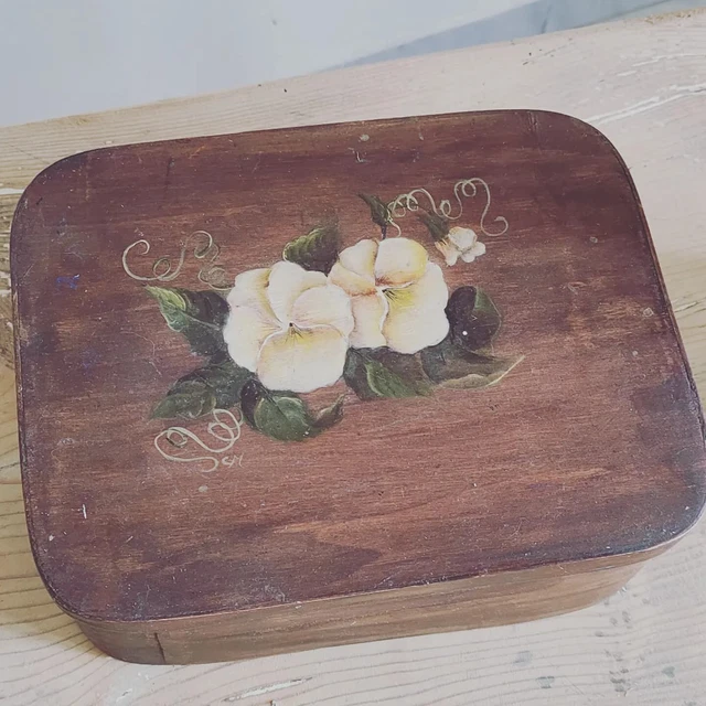 BOITE SOUVENIRS NICE En Bois D'olivier Decor Fleur Peint Main EUR 12,00