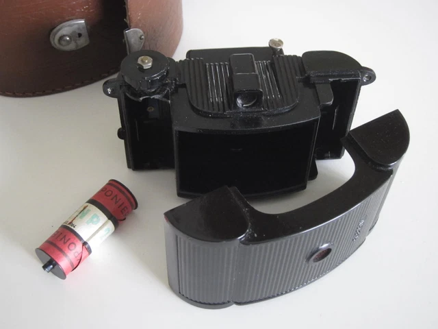 Sucherkamera FEX Superior, Fexar Super, mit orig. Rollfilm, Bakelit