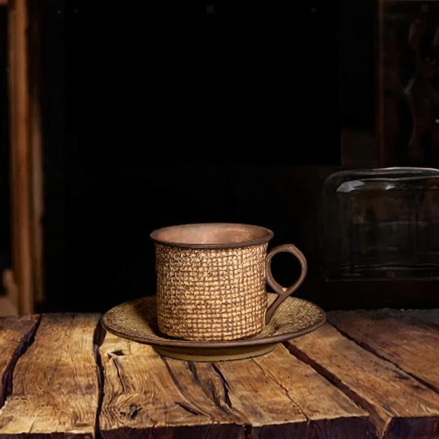 Tasse à Thé érotique Barinya – Céramique, Design Artistique (occasion)