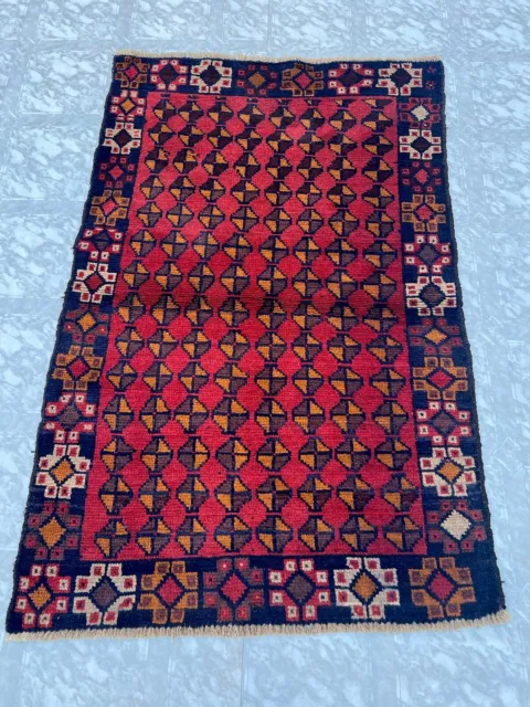 Beautiful  Handmade Pure Wool Oriental Baluchi Rug 136 X 87 Cm