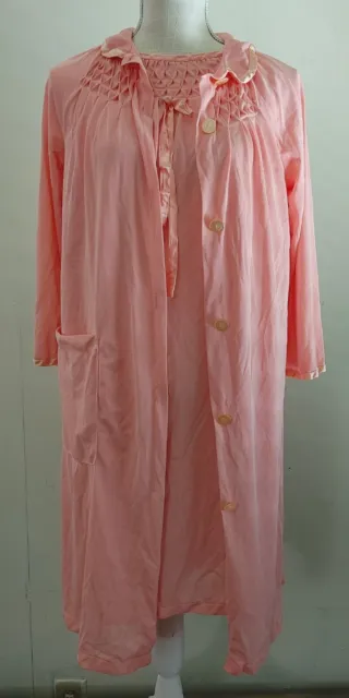 Vintage 60's Carol Brent Robe & Nightgown set Womens sz Med Peach Nylon