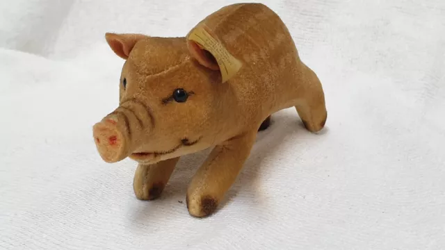 Altes STEIFF Schwein Ferkel ca. 7cm, mit Knopf & Fahne (2670/07)