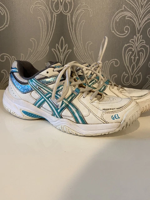 ASICS GEL PIVOT 10 Women s Netball Shoes Trainers White Blue Size UK 8 EU 42 25.00 PicClick UK