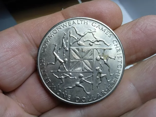 Piece de New Zealand de 1974 de one dollar.