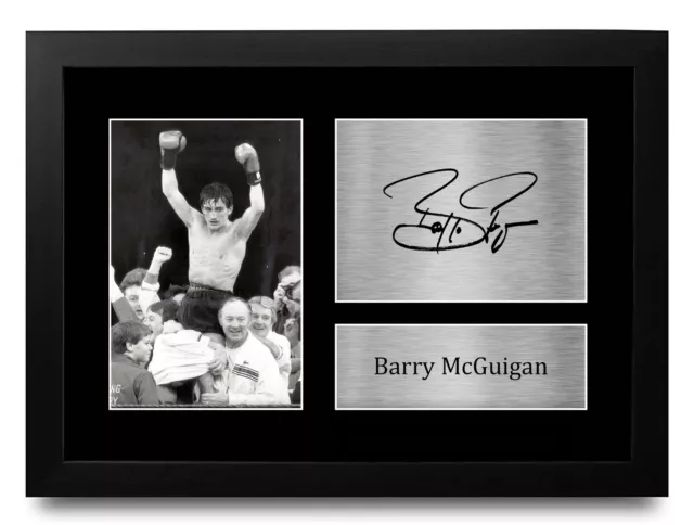Barry McGuigan signiertes bedrucktes Autogramm A4 Foto Bild ein Boxgeschenk für Fans