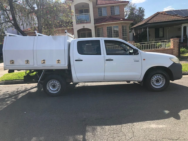 2012 Automatic Dual Cab Toyota Hilux Ute 2.7 - Service Body